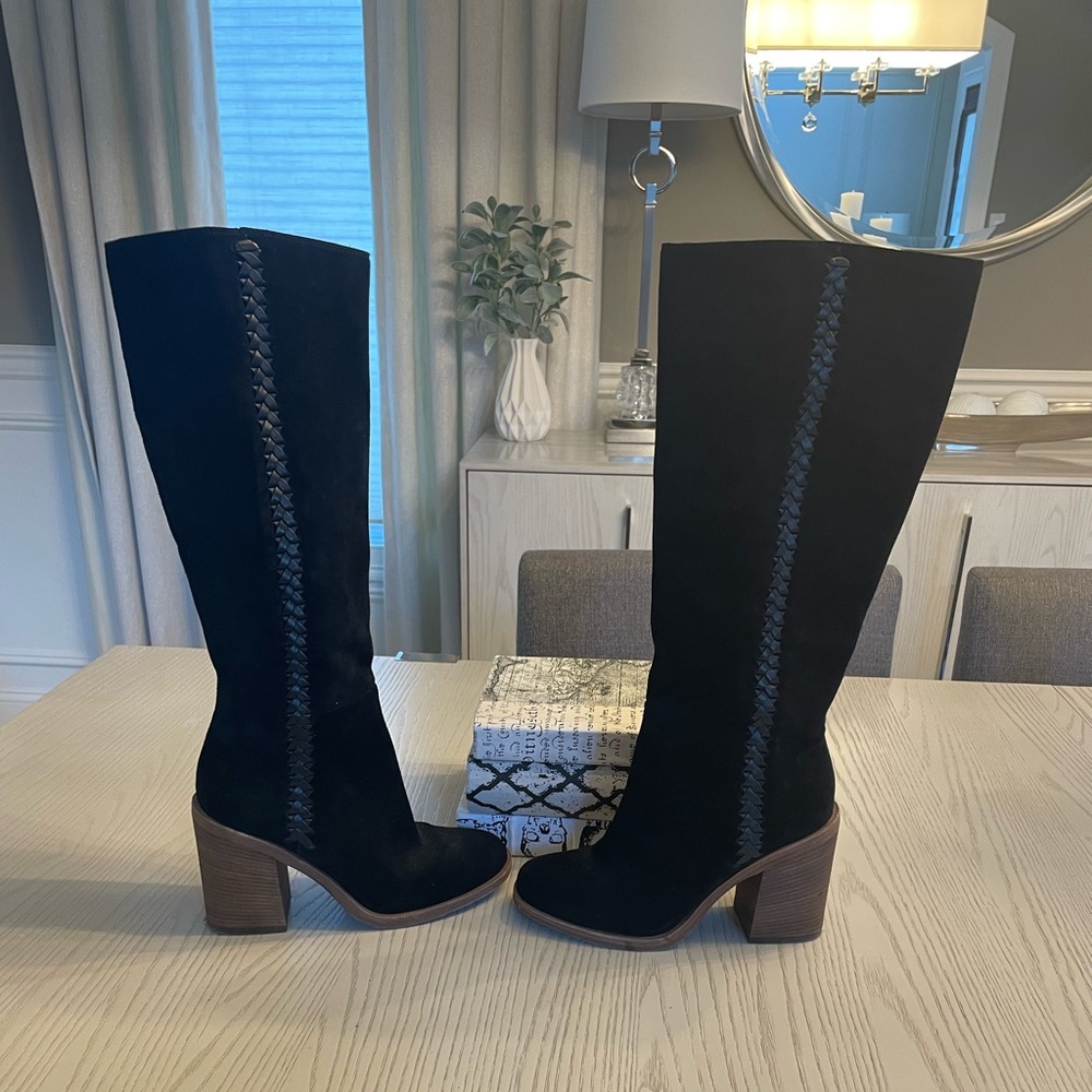 Gorgeous UGG Maeva suede riding tall boots in black.